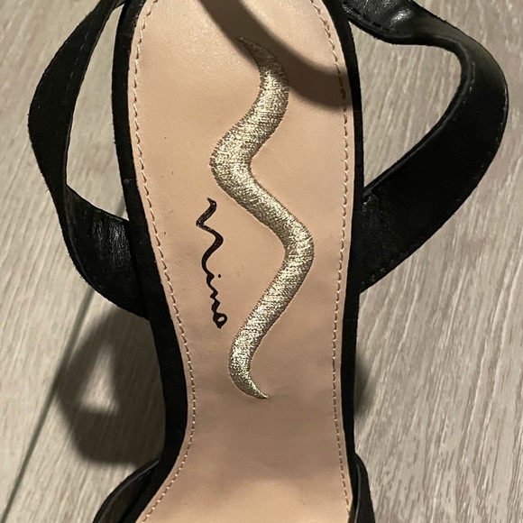 NWOT Nina Black Glitter Platforms - Picture 4 of 6